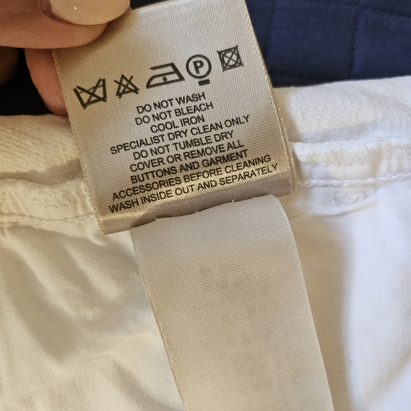 Burberry London Utility Capris - White Stretch Cotton - Raw Hem Archive Style - Picture 11 of 15